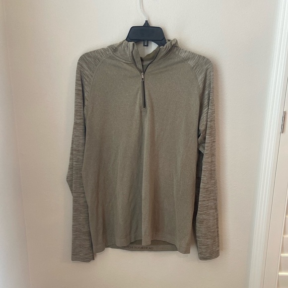 Lululemon Men's Running Hooded Lightweight 1/4 Zip Pullover LS Shirt Size M